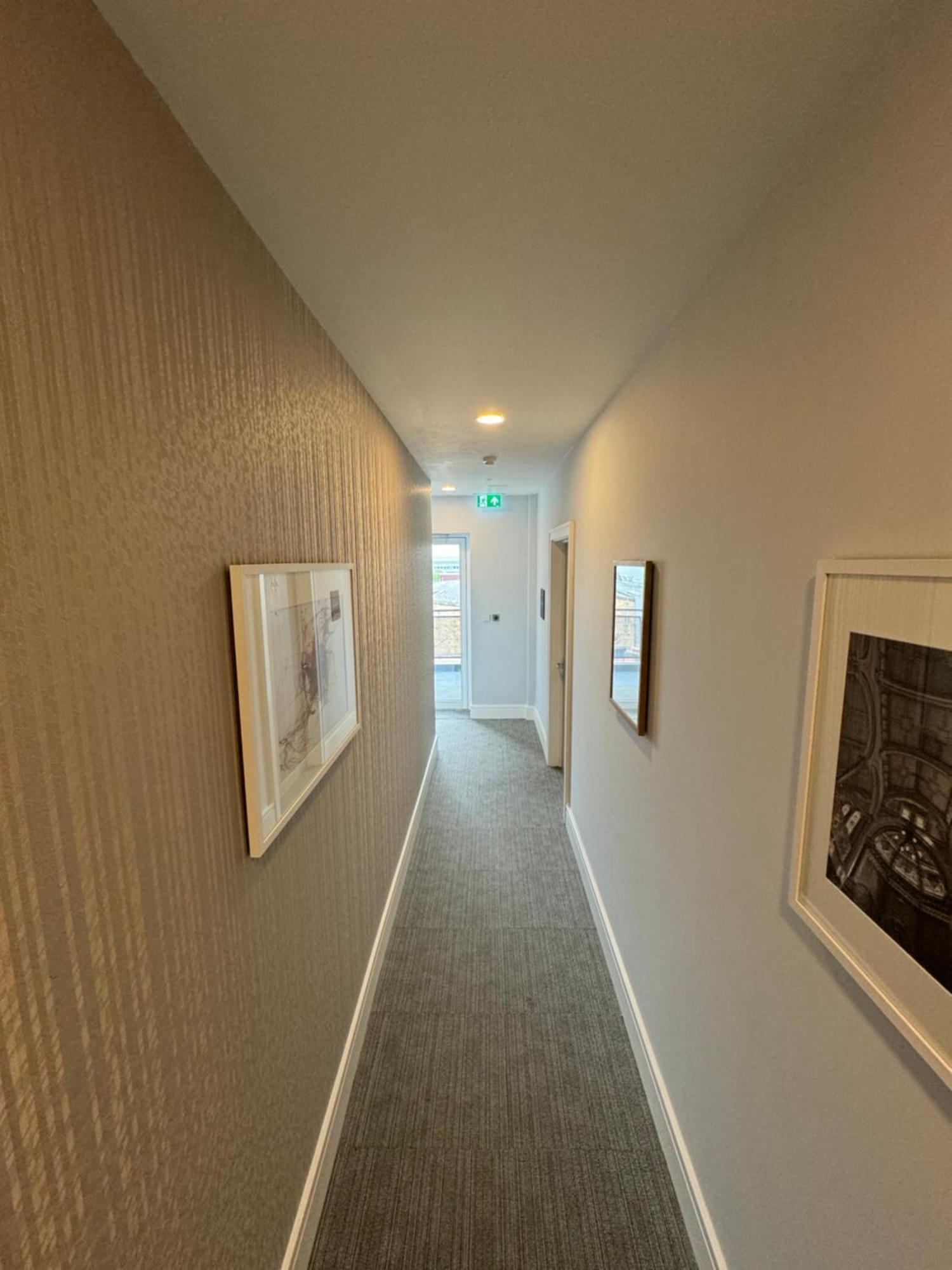 Luxx Apartment & Suites, London Heathrow Airport, Terminal 4, Piccadilly Underground Train Station Nearby! Хитроу Экстерьер фото